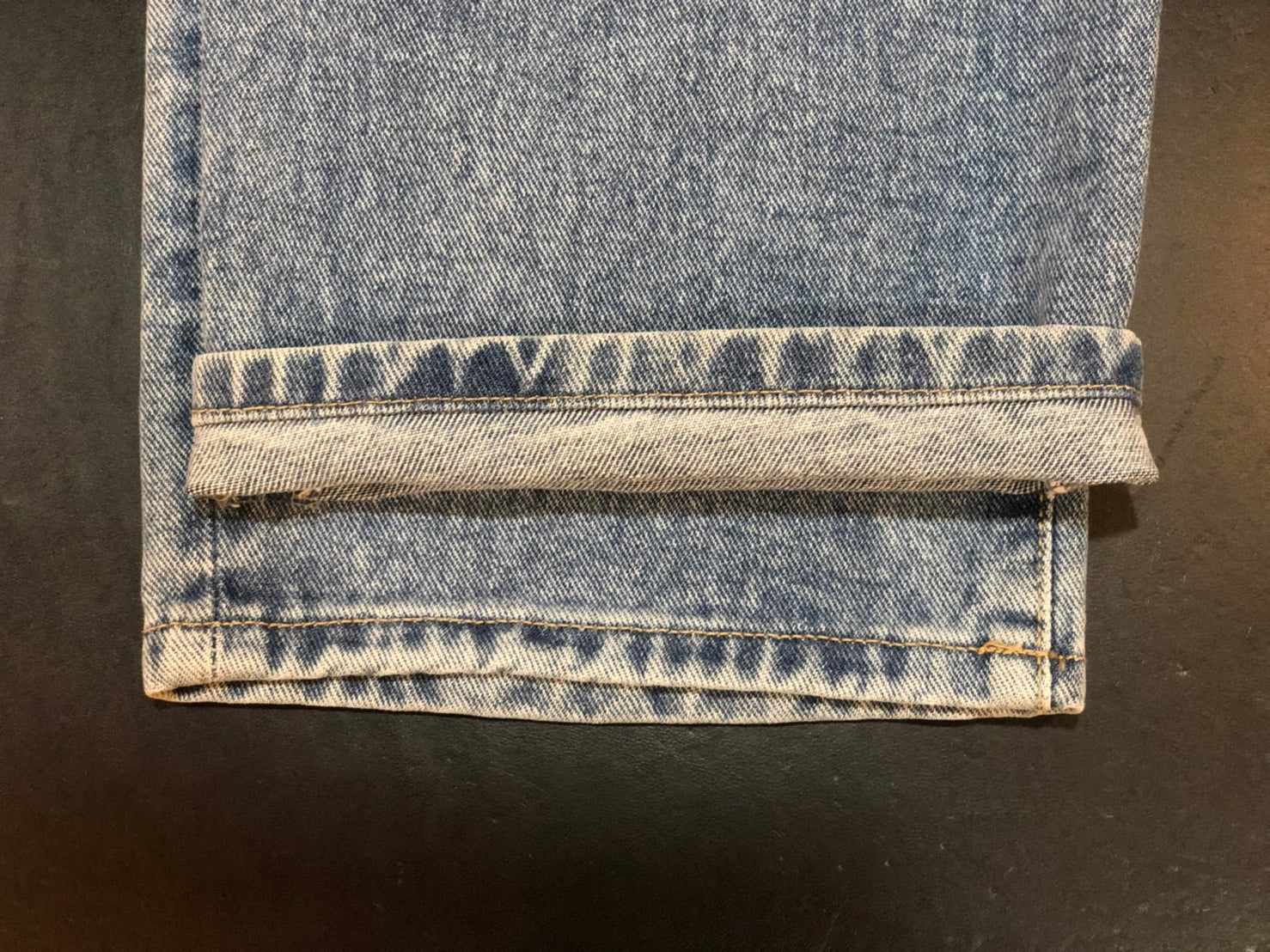 ワイドパンツの裾上げ「タタキ」/ 裾幅が25㎝以上 – SARTO GINZA